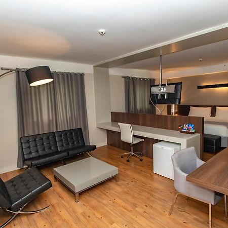 Delmond Hotel كويابا المظهر الخارجي الصورة
