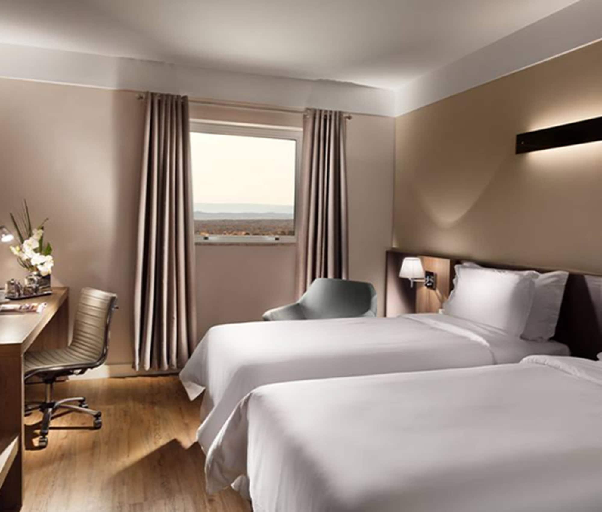 Delmond Hotel كويابا المظهر الخارجي الصورة