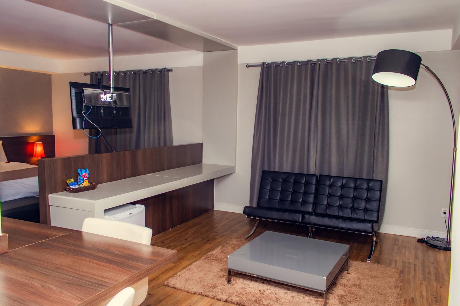Delmond Hotel كويابا المظهر الخارجي الصورة