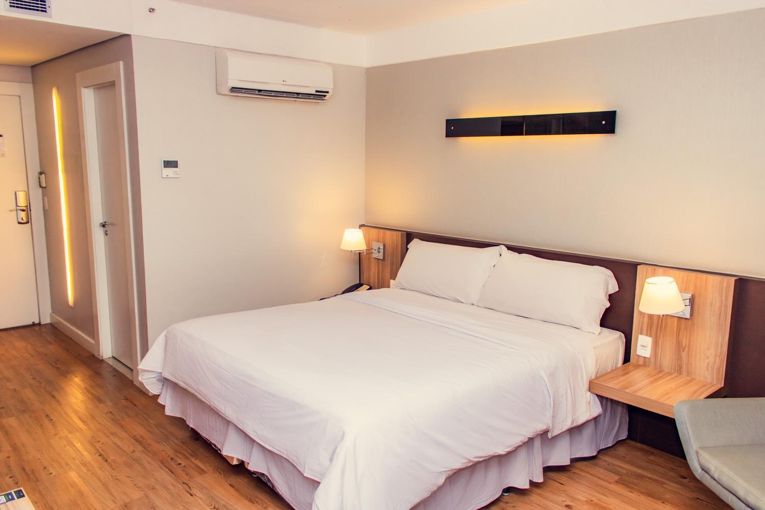 Delmond Hotel كويابا المظهر الخارجي الصورة