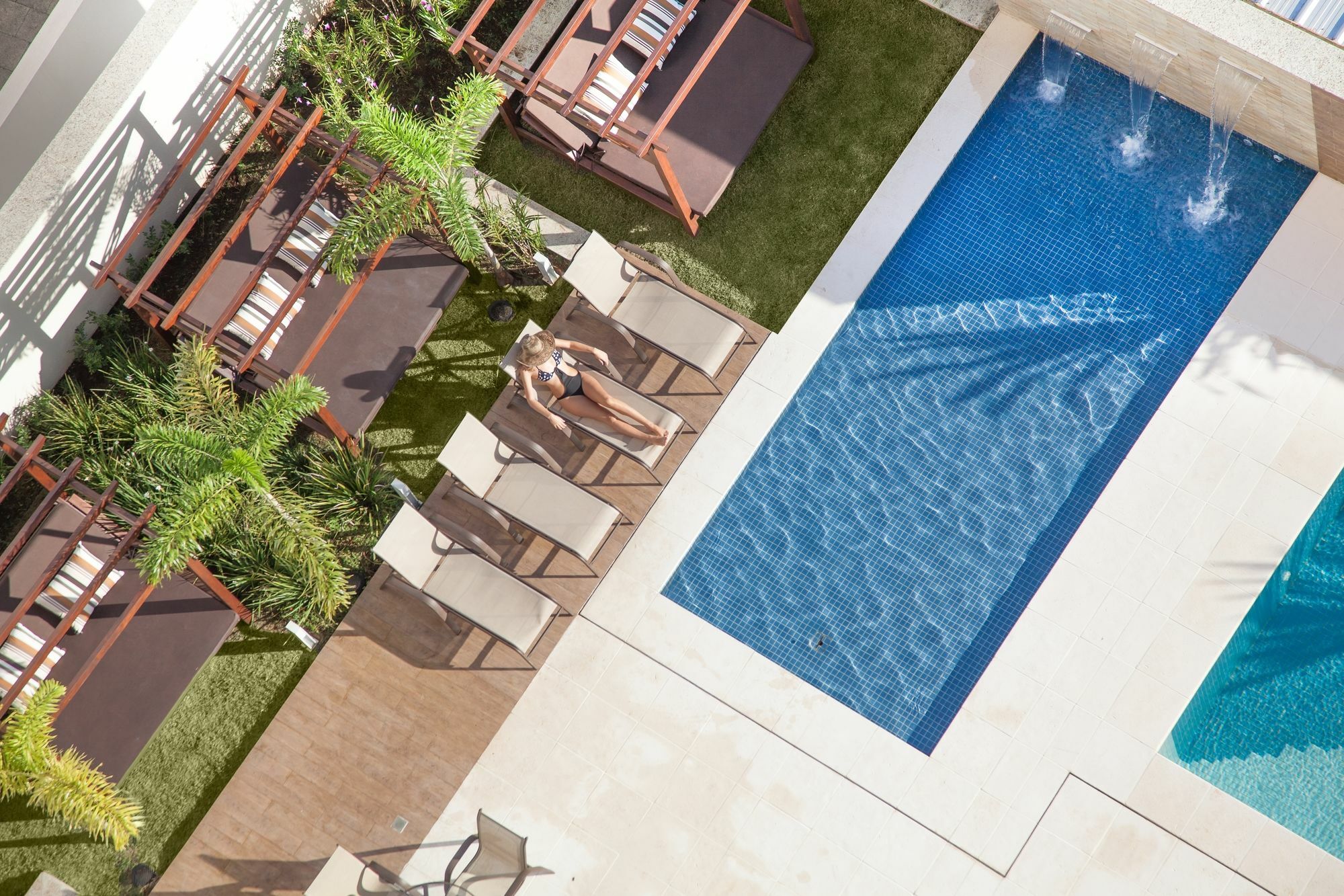 Delmond Hotel كويابا المظهر الخارجي الصورة